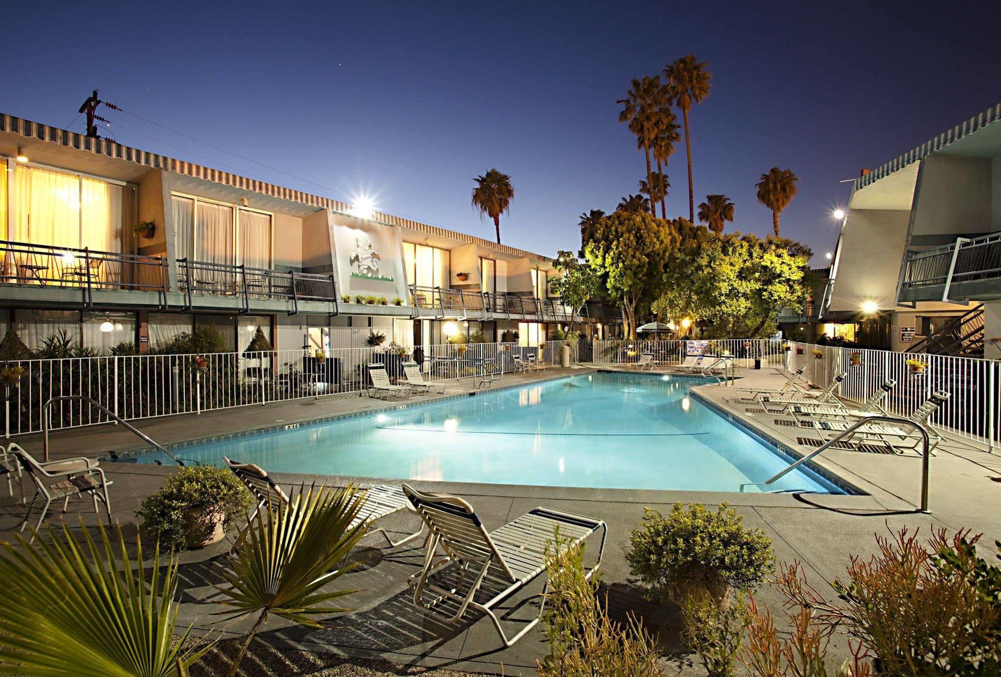 Travelodge Hotel At Lax ロサンゼルス 設備 写真